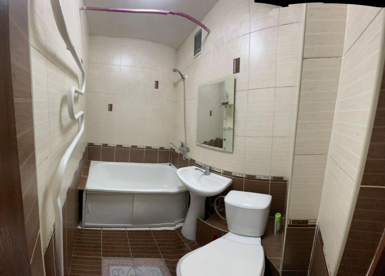 Квартира Рядом Арбата, Гоголя 92 Ałma Ata Zewnętrze zdjęcie