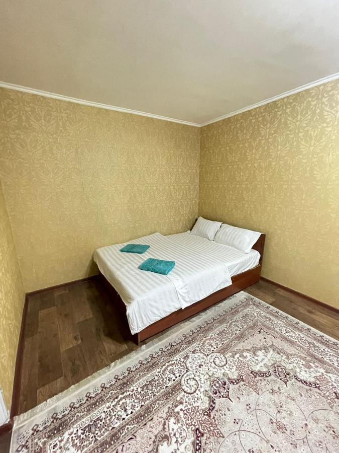 Квартира Рядом Арбата, Гоголя 92 Ałma Ata Zewnętrze zdjęcie